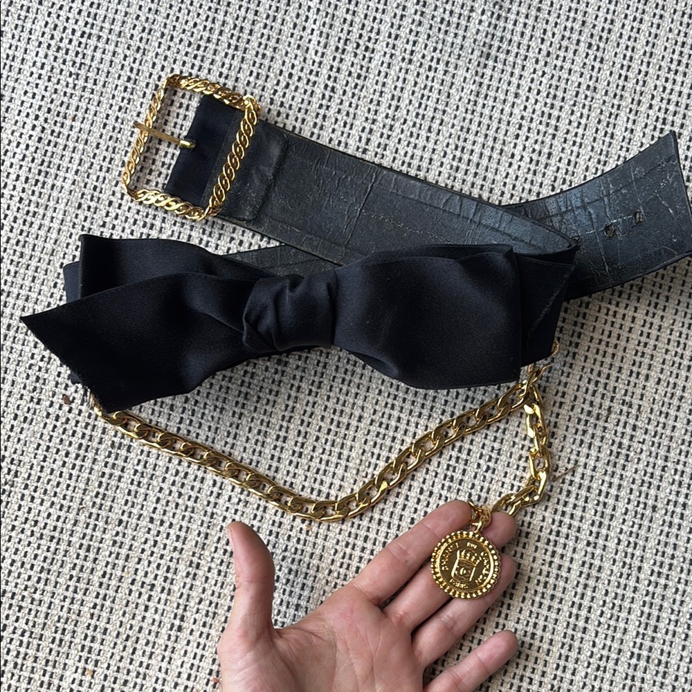 Chanel fabric and chain high-waisted belt